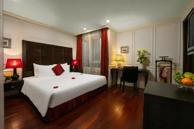 디럭스 더블 또는 트윈룸 — Hanoi Hotel Boutique & Spa